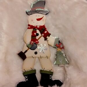CHRISTMAS Wooden Snowman with True Knitted Scarf & Tin Shovel Head